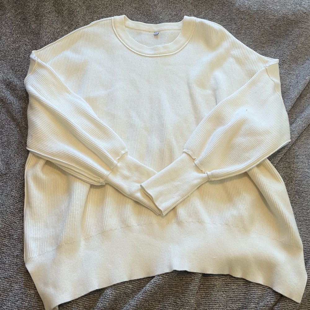 Sweater Bundle - Picture 5 of 6